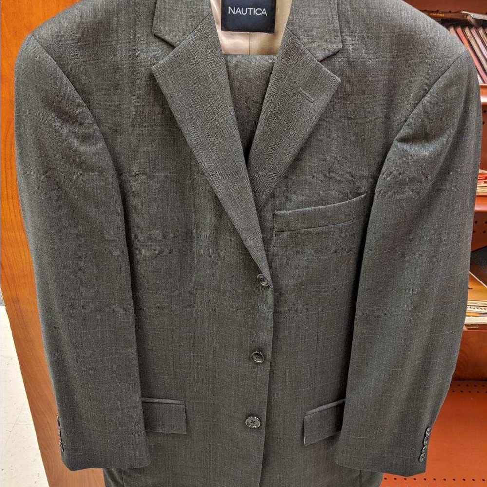 Men’s suit